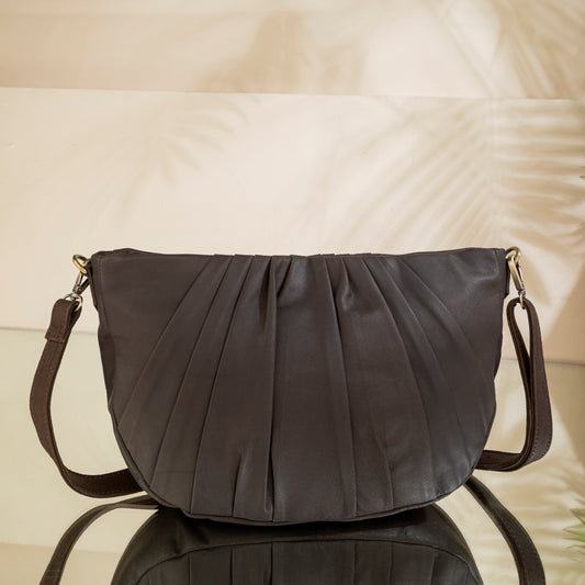 Abelardo Eyelyne Brown Sling Bag