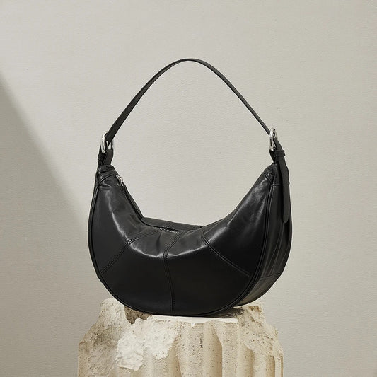 Ambre Black Leather Shoulder Bag